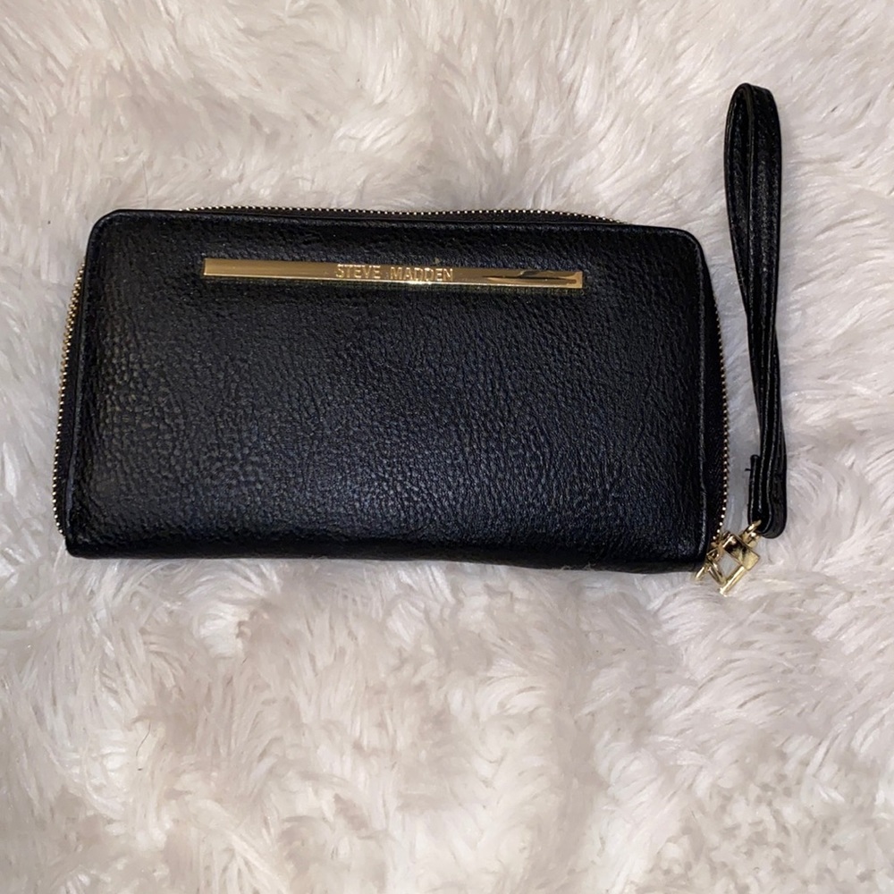 Steve Madden Wallet